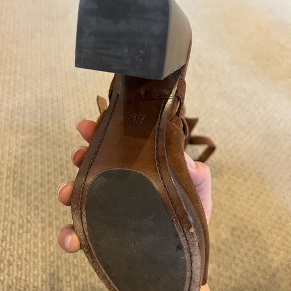 Frye bootie with open toe - Picture 3 of 3